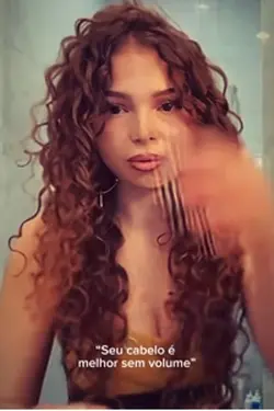 Cabelo Volumoso