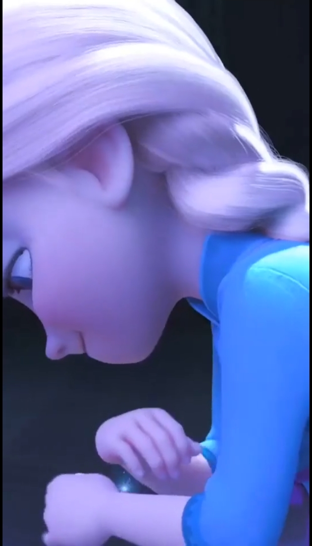 ELSA FROZEN 
