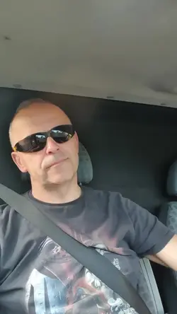 Dodaj 2 klipy(-ów)