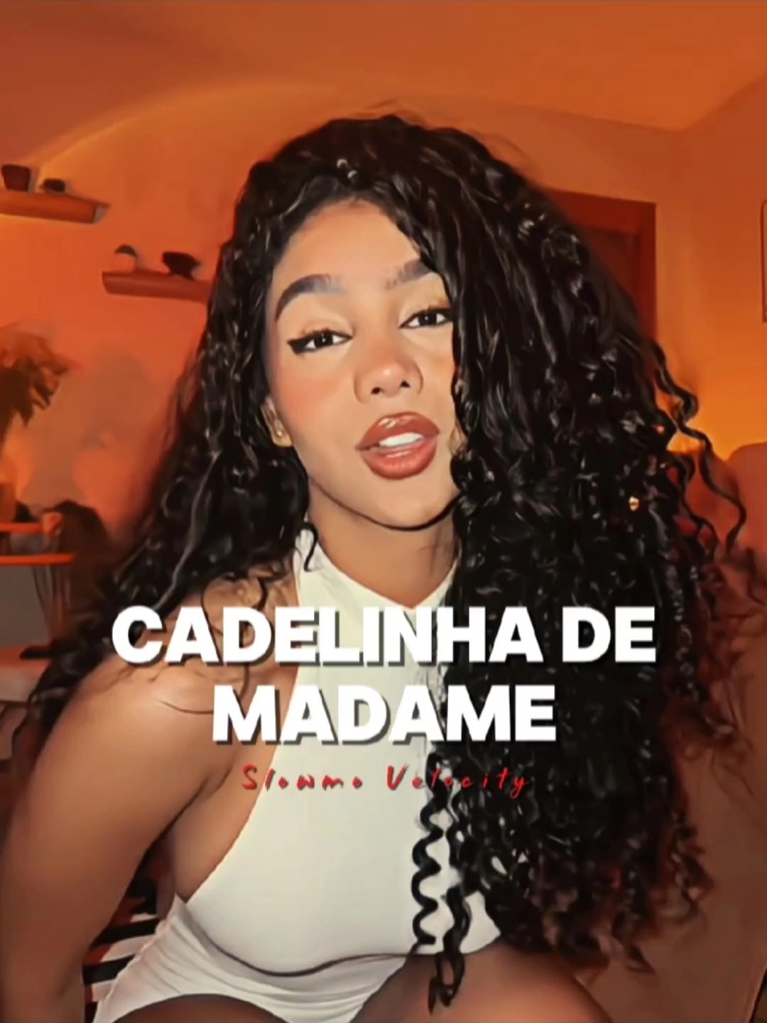 CADELINHA DE MADAME