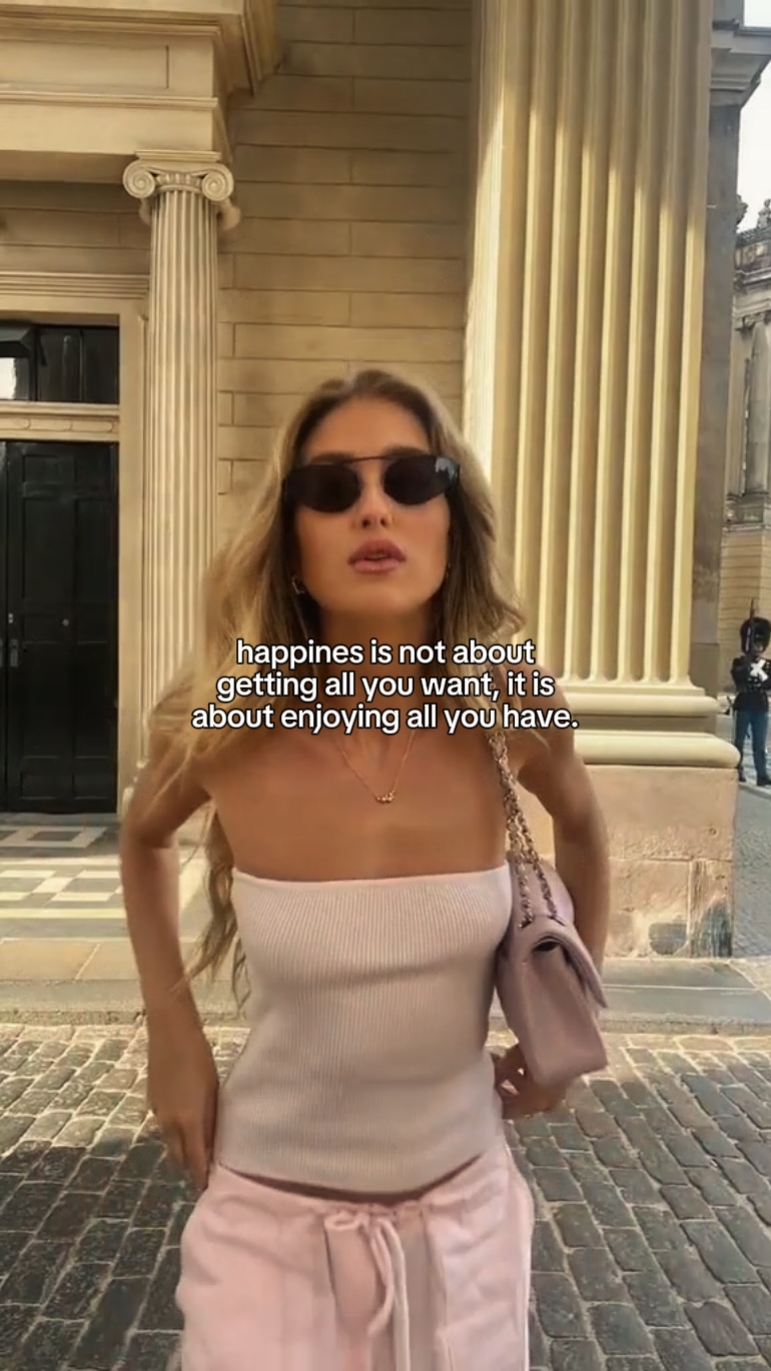 La felicidad no es