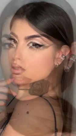 Make-up 
