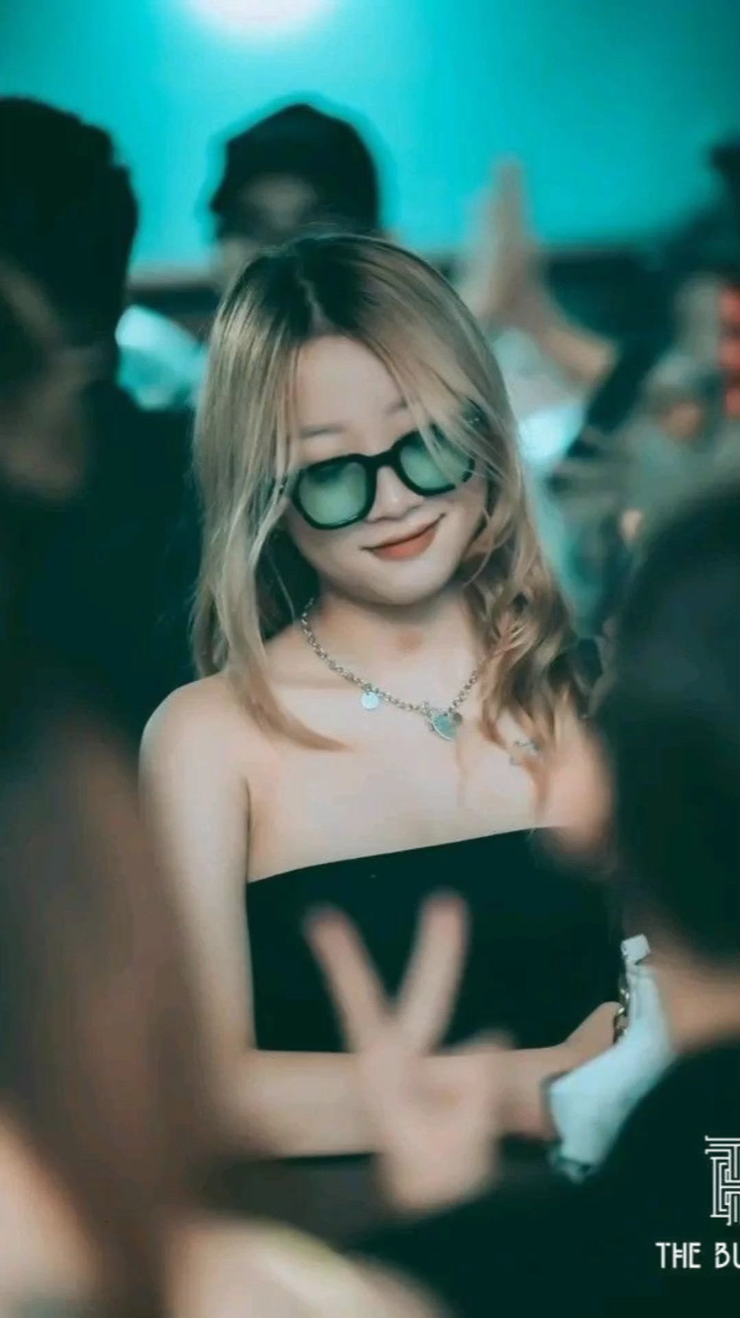 គេសួរនាំបងឆ្លើយទាក់ៗ