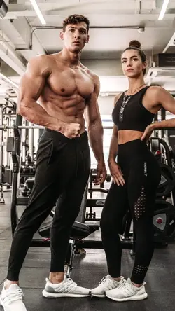 gym couple