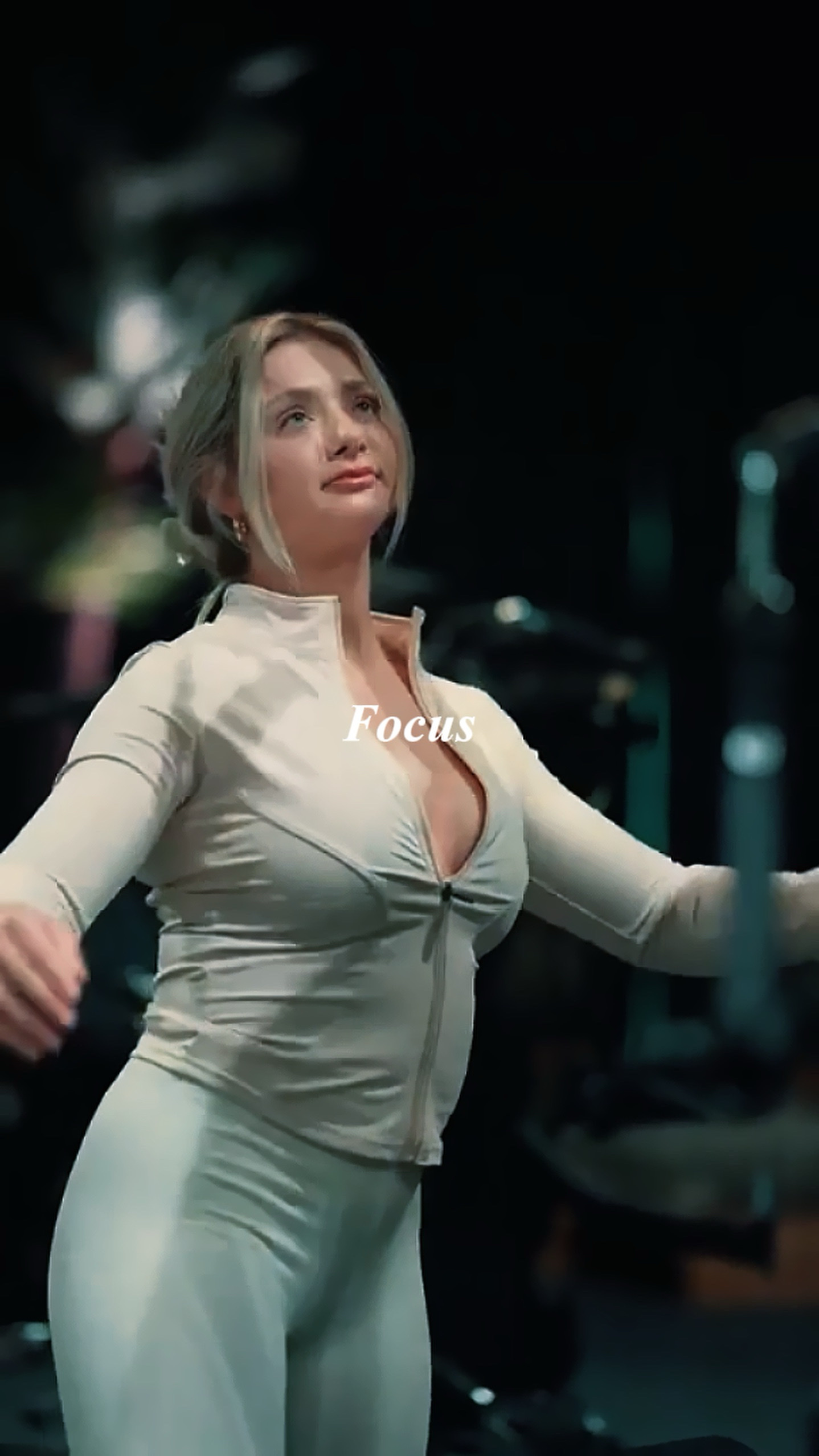 Focus | 6 clip