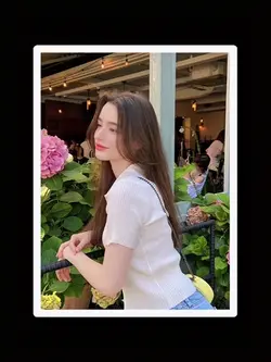 8pic frame aesthetic