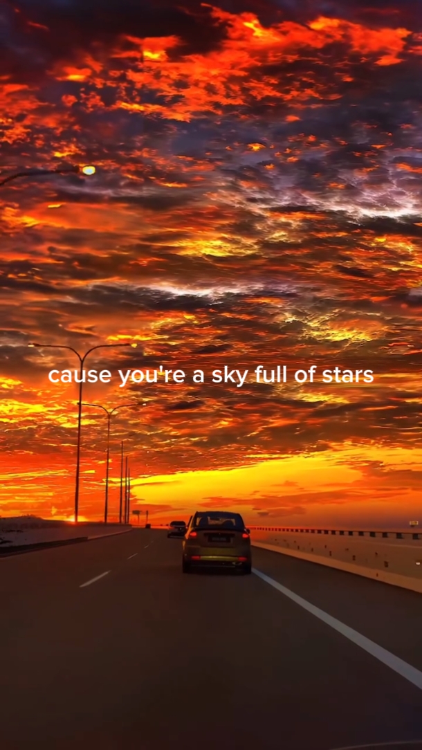 UM CÉU CHEIO DE ESTRELAS