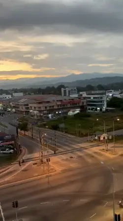 Cinta X Kenal Siapa