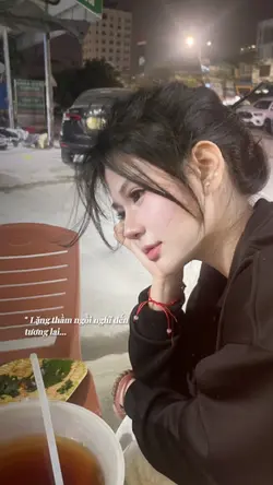 Lặng thầm ngồi nghỉ