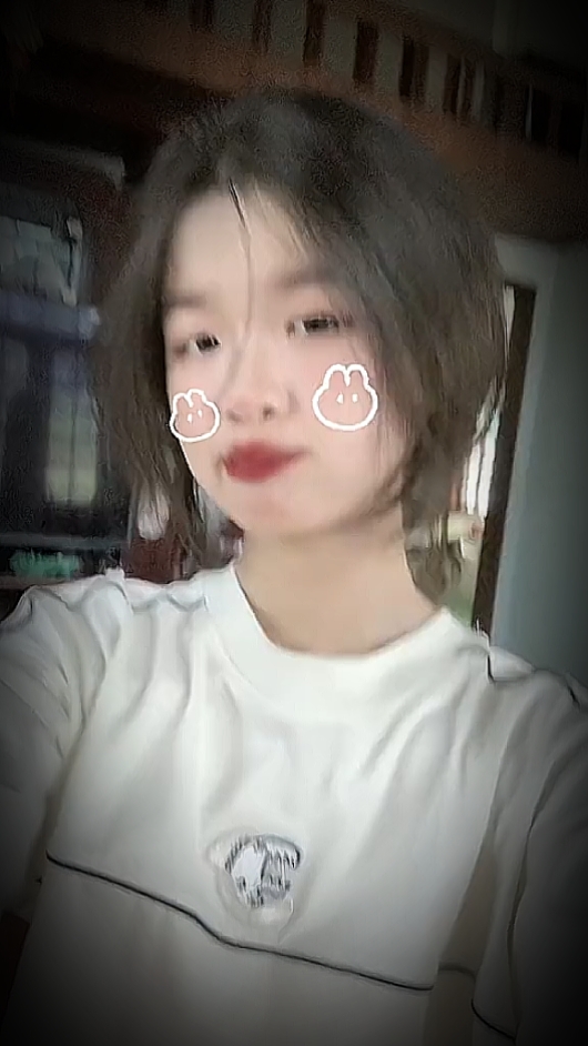 Anh thanh niên| lướt