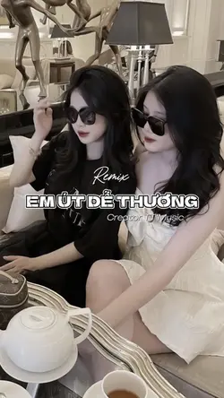 NHÀ CÓ ĐỨA EM ÚT