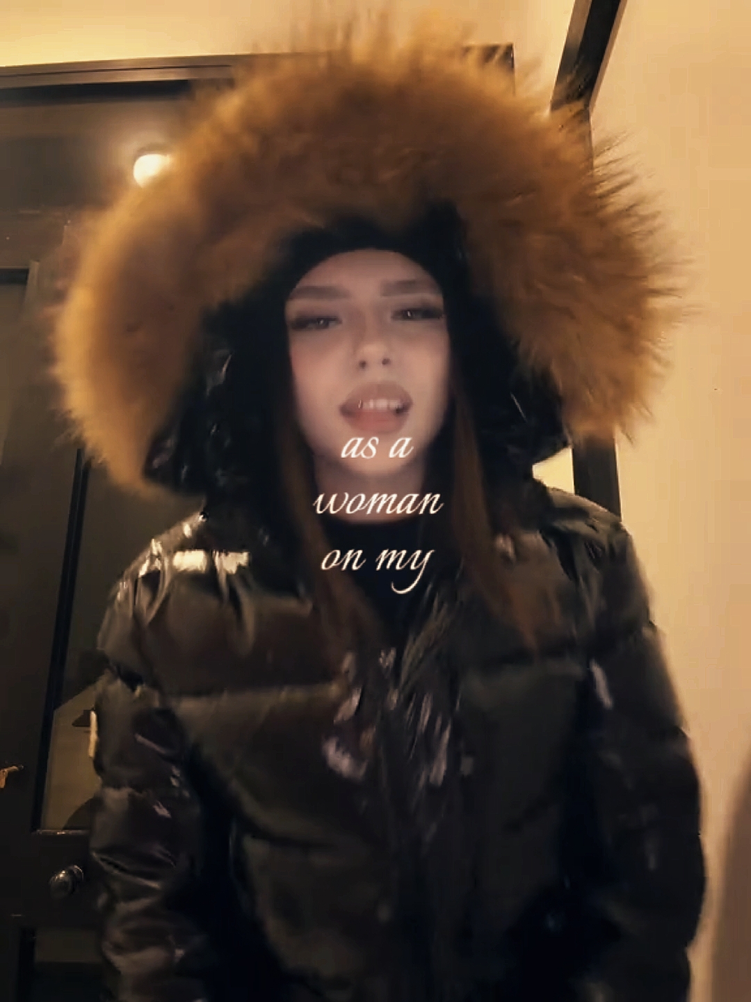 COMO MUJER