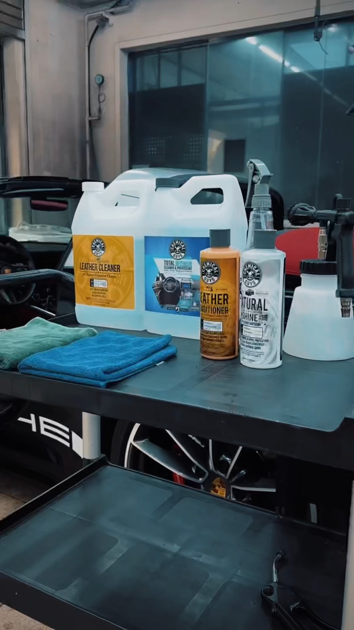 Car detailing 