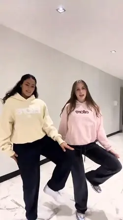 Cheerleader 