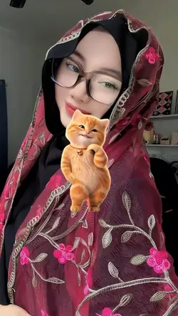 Gadis dan bunga