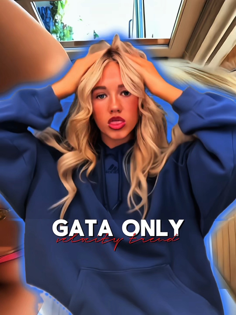 Gata apenas