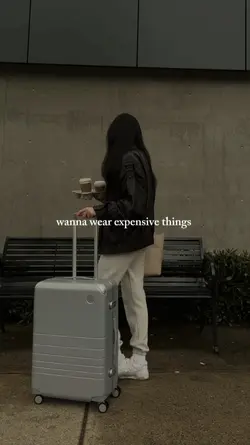 sit still look prtty