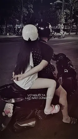 CÒN VỢ MÌNH THÌ