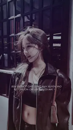 Bên em một giây lòng