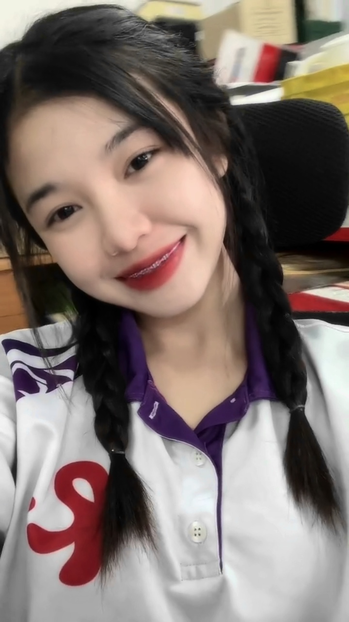 อ้ายอยากจับจองหัวใจ