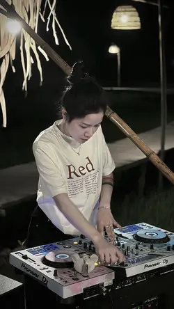 Trình Chiếu + Màu