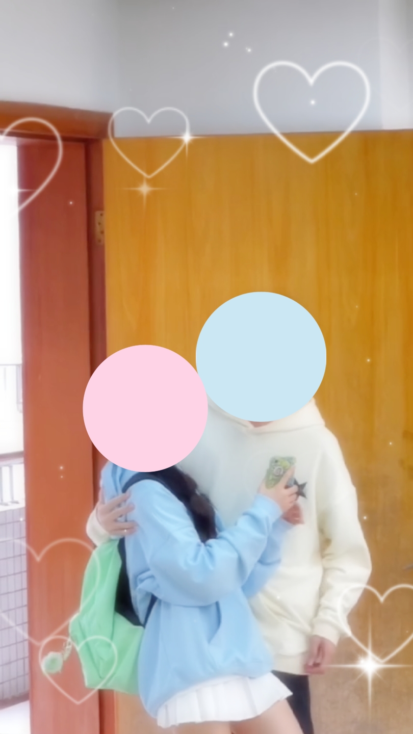最近よくある顔ハメ