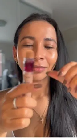 Simple make up look