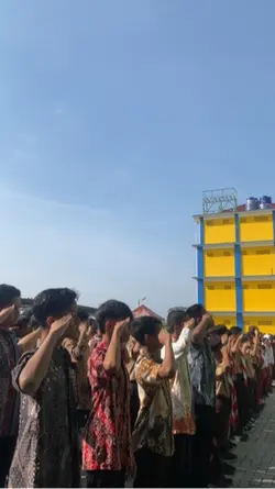 Upacara sekolah