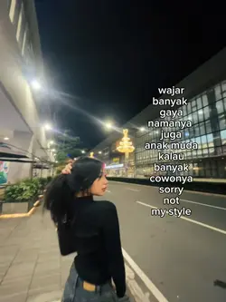 wajar banyak gaya 