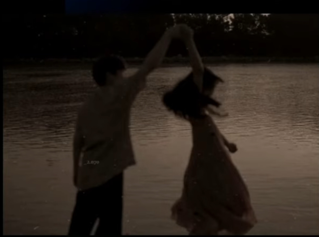 احنا اه بنتخانق بس 