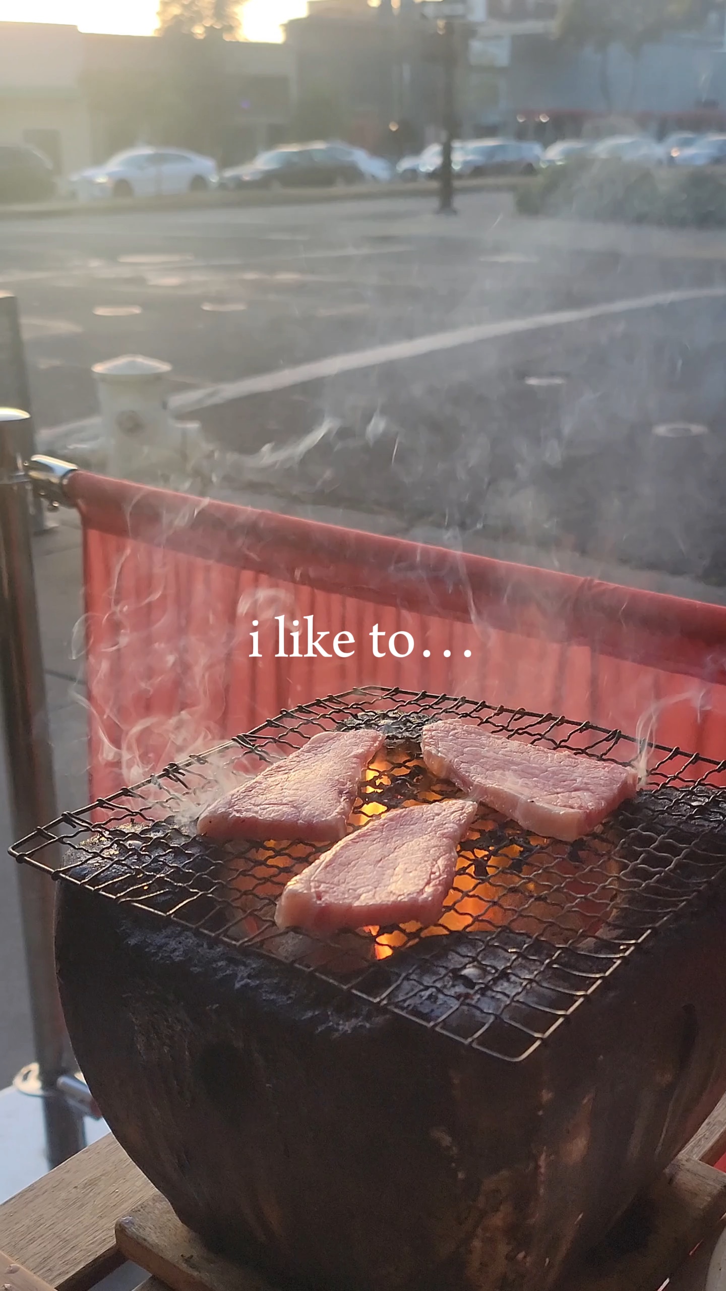 i like to eat