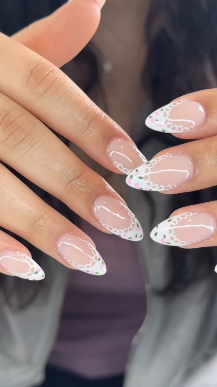 NAILS 