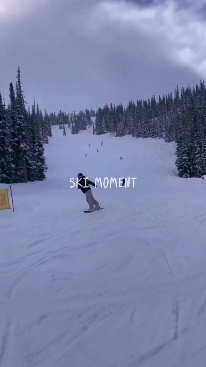Ski Moment