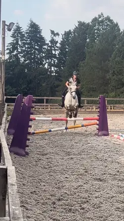 Tiny jump๐slowmoโผ๏ธAI