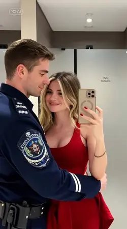 hug boyfriend police