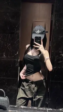 Mẹ con lớn rồi