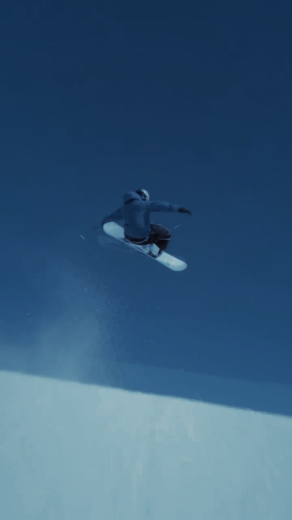 fly slowmotion