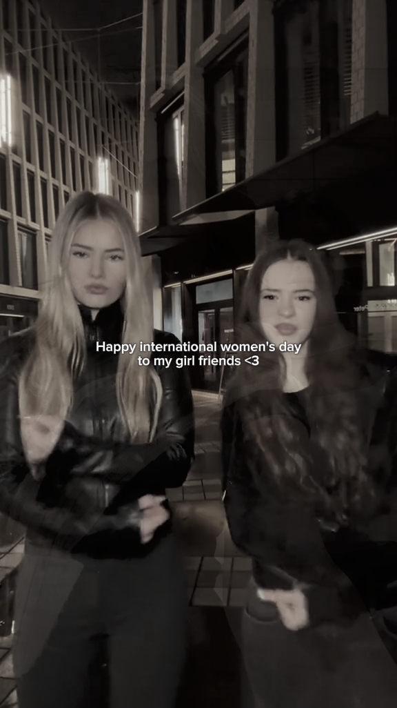Chicas del Día de la Mujer 