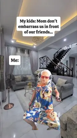mom dont embarrass