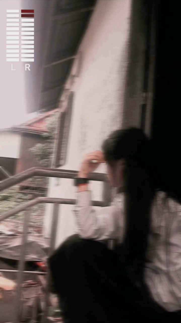 គ្នាញុមតិច