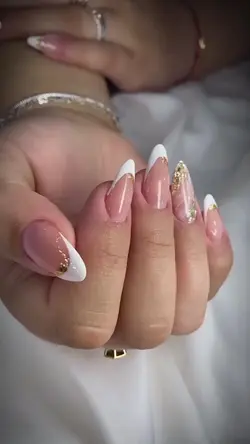nails
