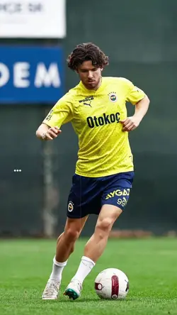 Gözlerin Alev Gibiii