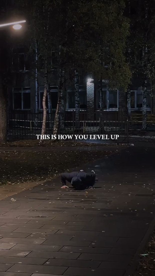 LEVEL UP