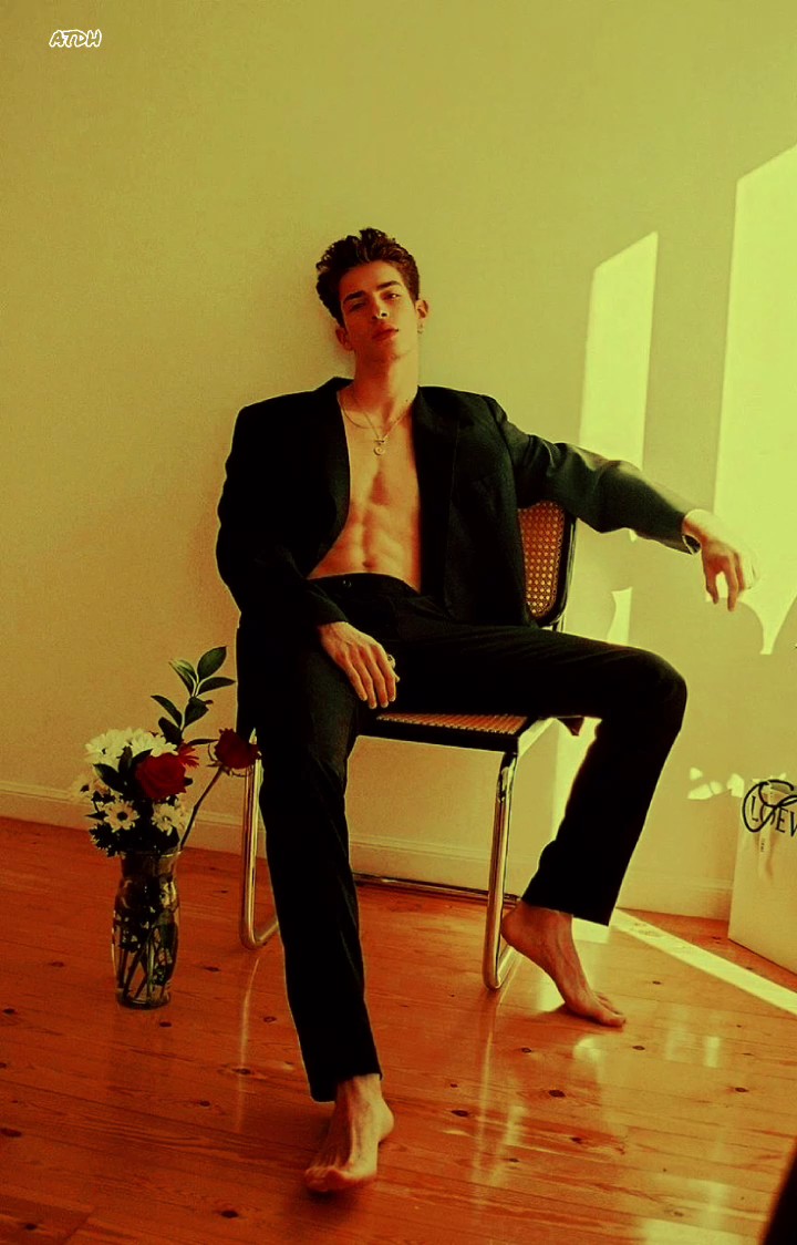 ချစ်ခွင့်ပေးပါ