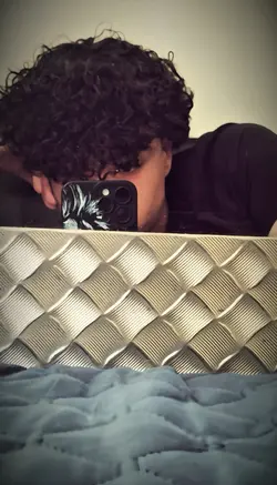 نیابے вєнтαяαк 👑،