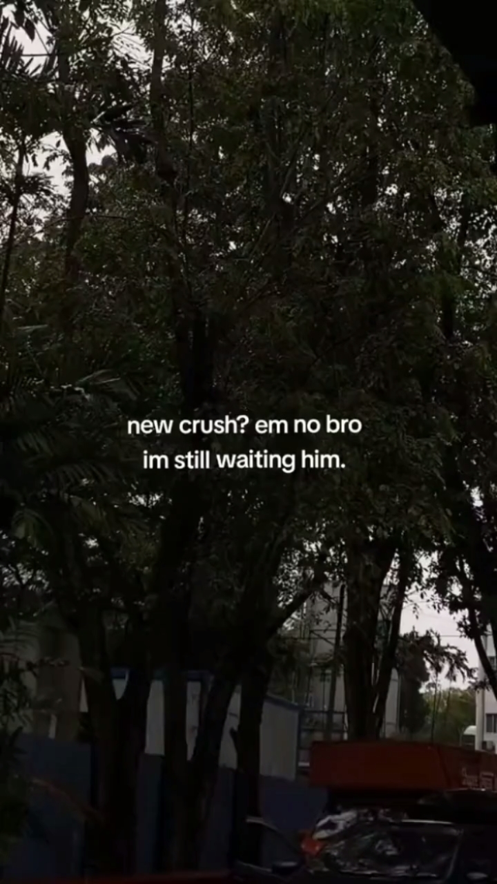 new crush? em no