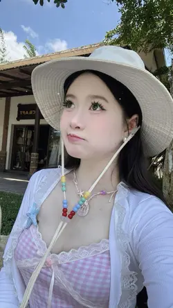 2 ảnh nhẹ nhàng