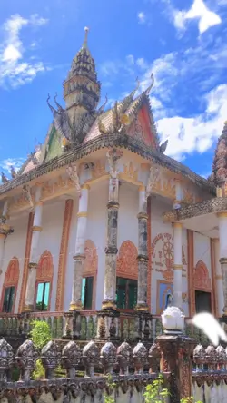 Mẫu video chùa khmer