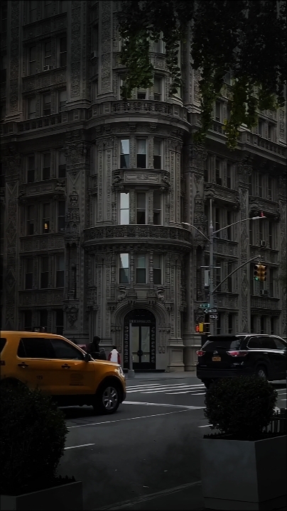 Simple Cinematic 