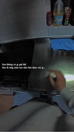 Con không làm đc gì